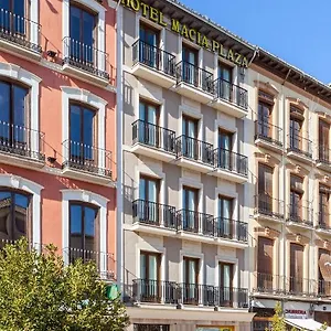 2* Hotel Macia Plaza